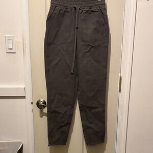 Women’s Gray Jogger Pants